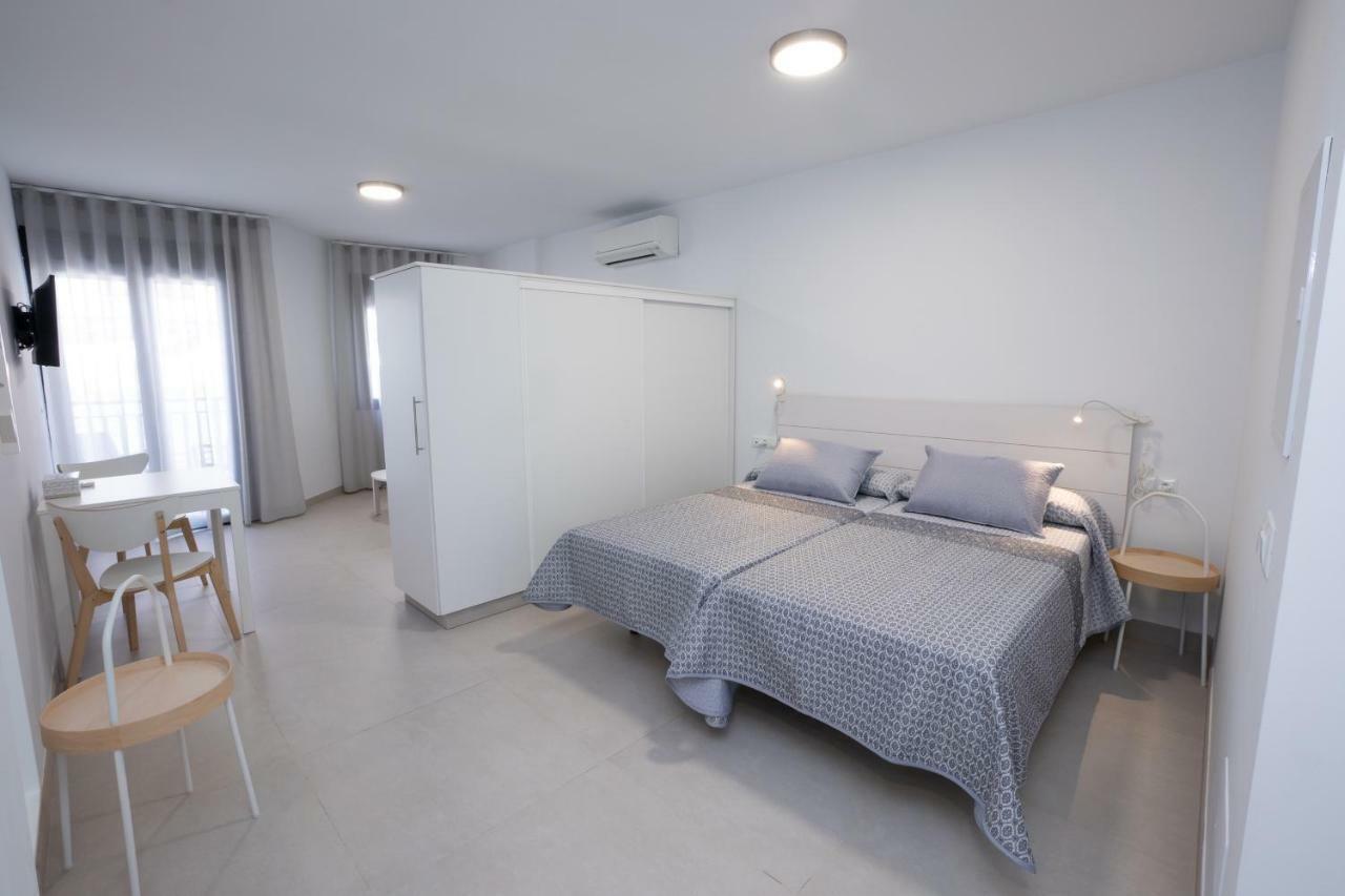 Apartamentos Mombasa 1 Planta Nerja Exterior foto